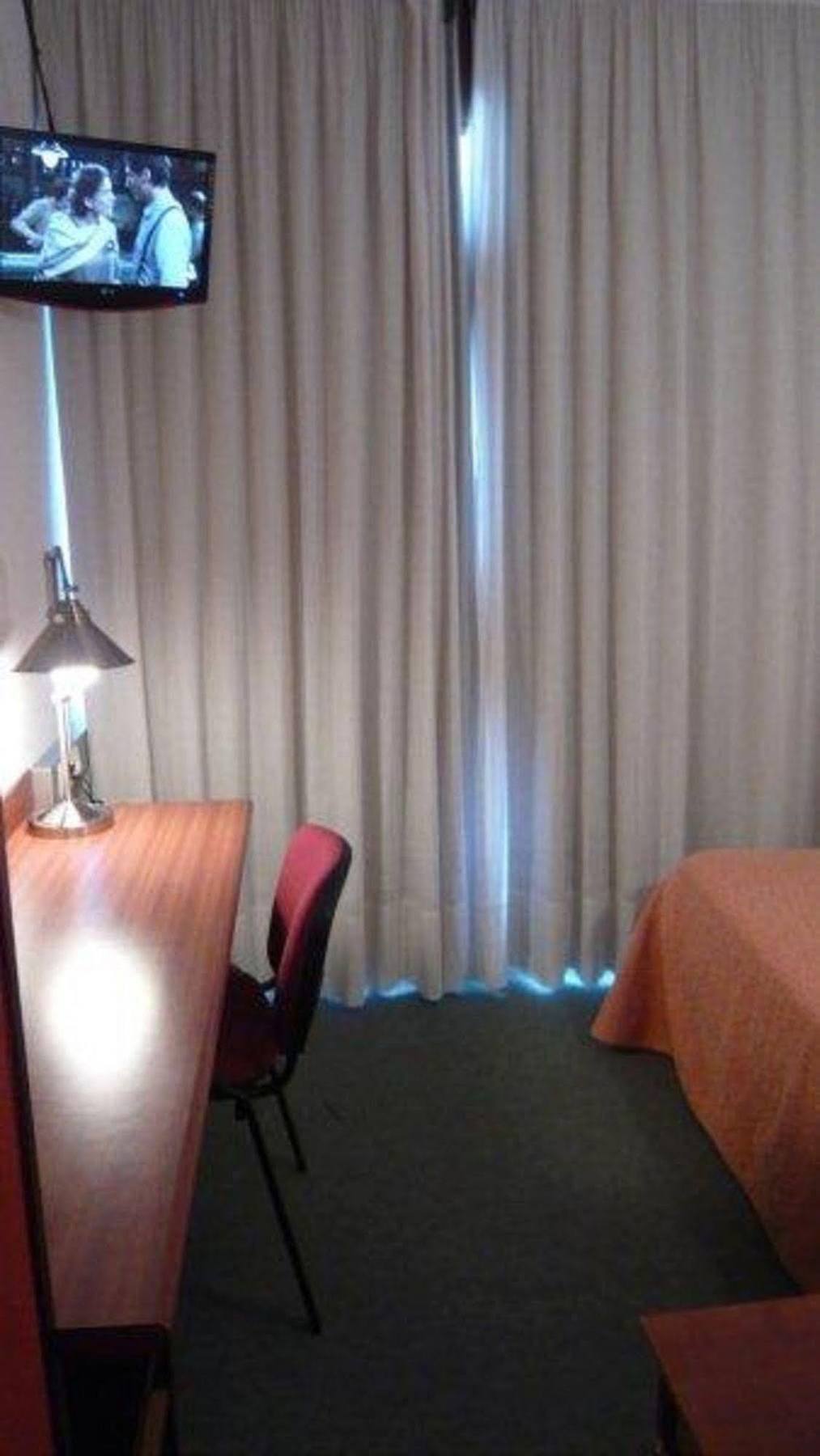 Loop Inn Hotel سانتياغو دي كومبوستيلا المظهر الخارجي الصورة